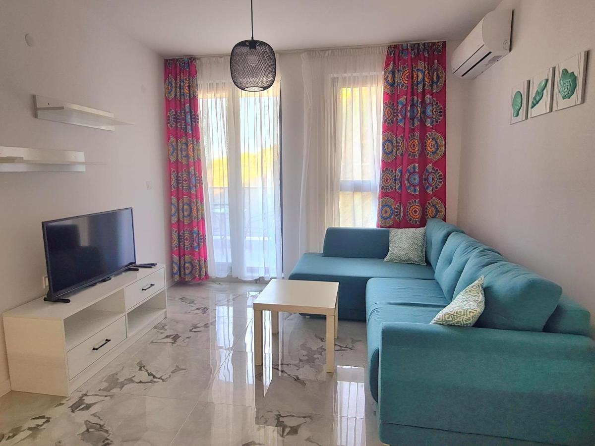 Dolphin Beach Apart Obzor Exteriér fotografie
